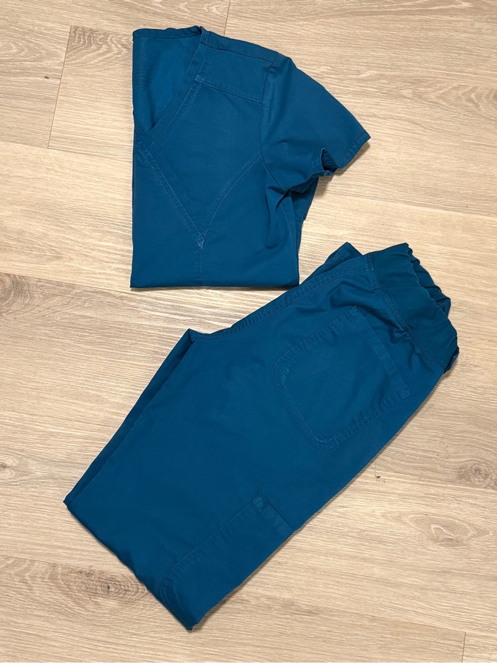 Cherokee Women's Scrub Set Carribean Blue Size XXS